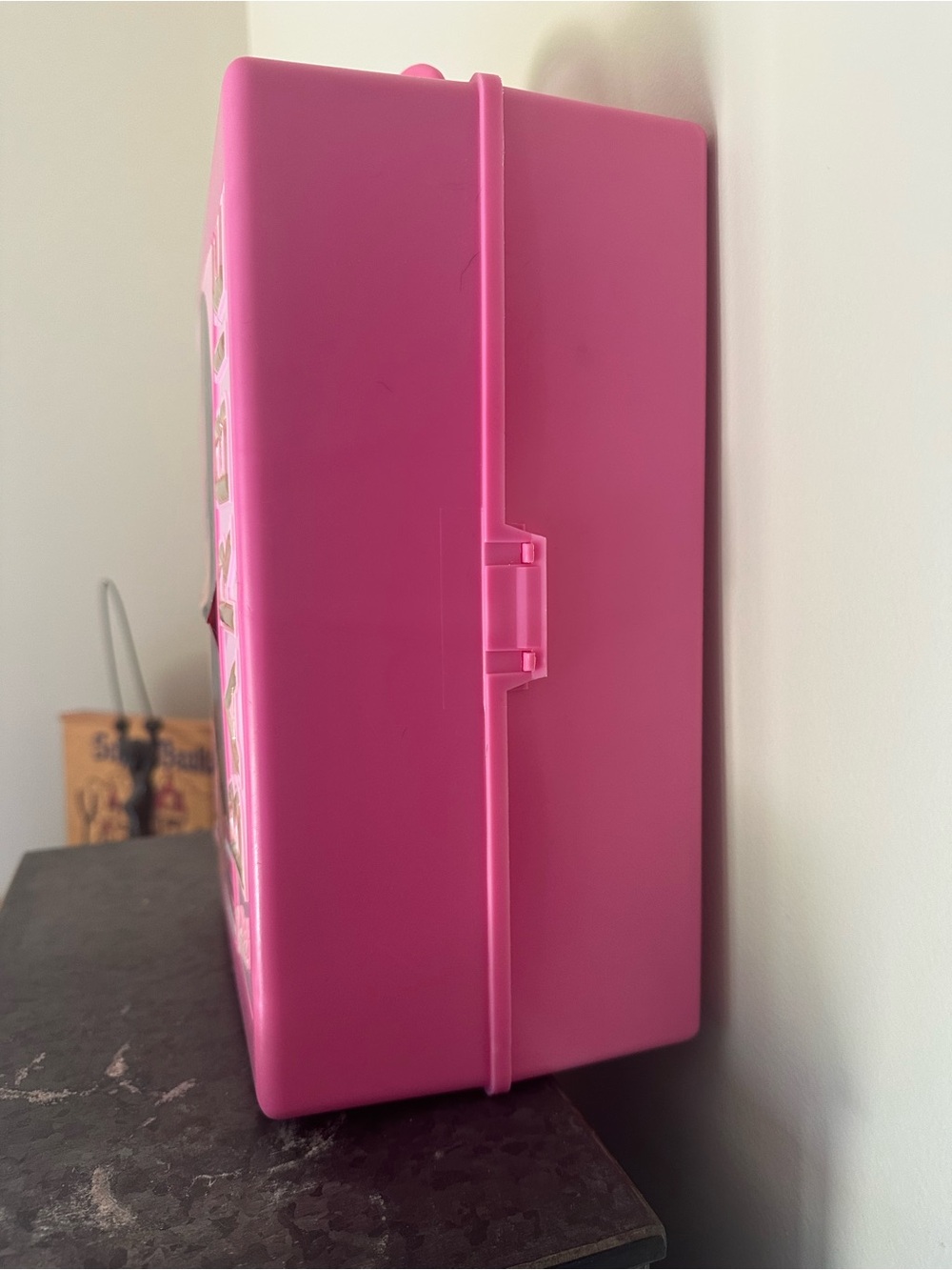Vintage Barbie plastic doll trunk carrying case with handle compartments rack - Picture 3 of 7